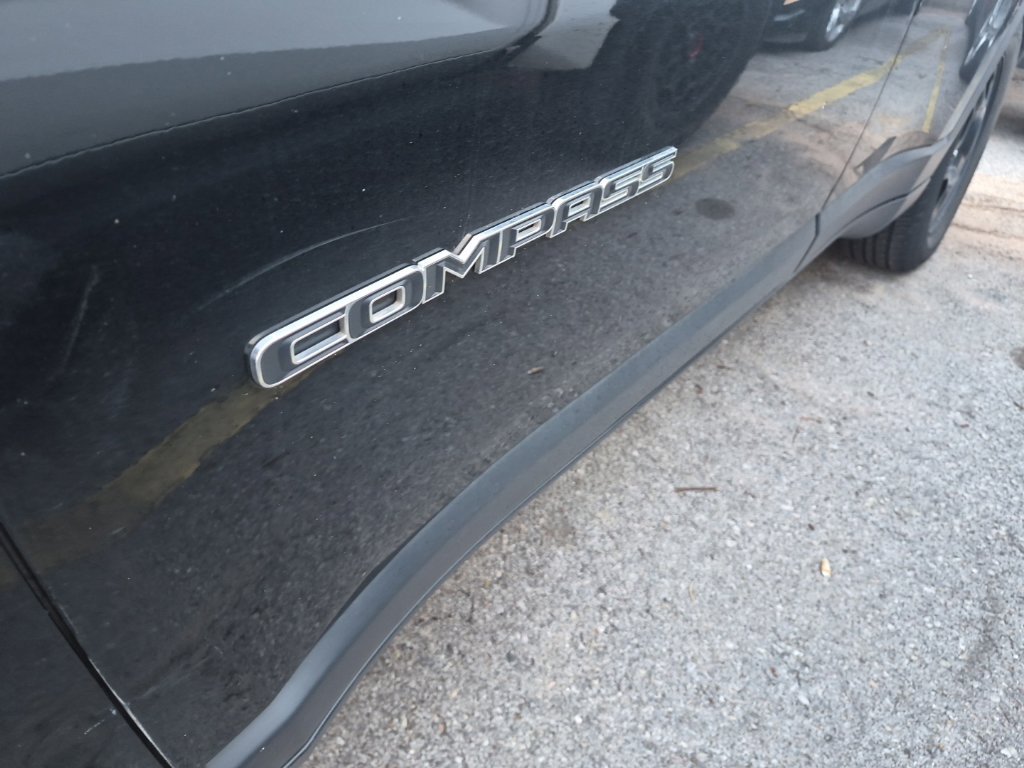 Used 2019 Jeep Compass Sport FWD image 8