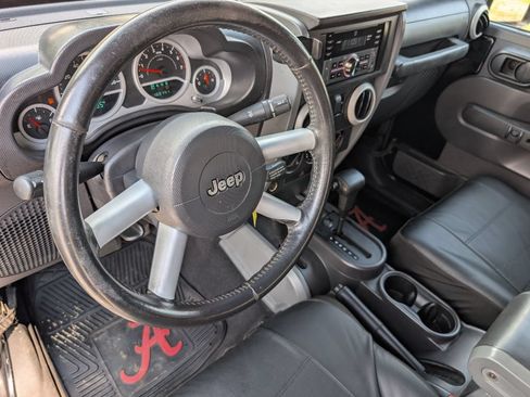 Used 2008 Jeep Wrangler Sahara w/ PWR Convenience Group AWD/4WD image 6