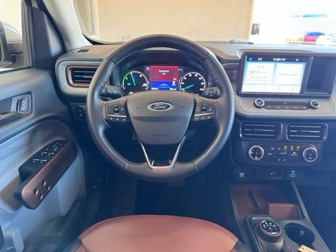 Certified 2022 Ford Maverick Lariat FWD image 13