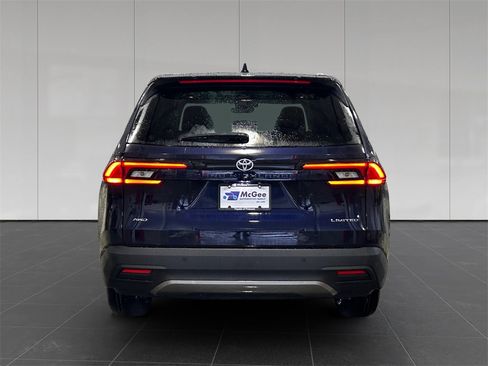 New 2026 Toyota Grand Highlander Limited image 4