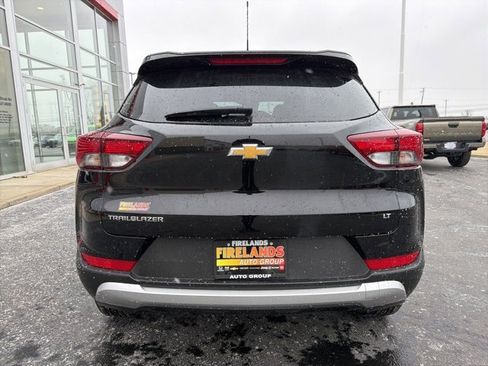 Used 2025 Chevrolet TrailBlazer LT image 6