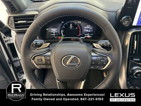 New 2025 Lexus LX 700h Overtrail image 10