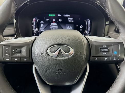 Used 2023 INFINITI QX60 Luxe image 10