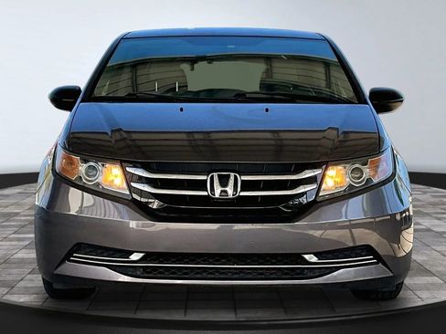 Used 2016 Honda Odyssey LX image 2