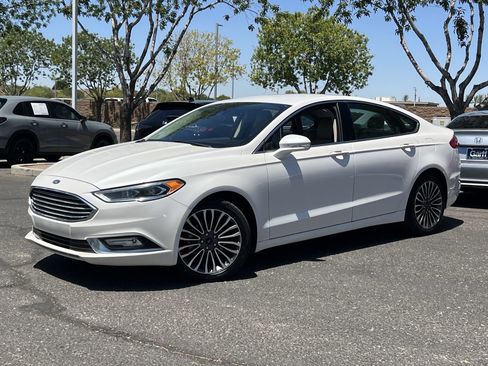 Used 2017 Ford Fusion Titanium FWD image 34