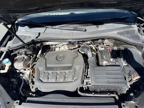 Used 2019 Volkswagen Tiguan SEL image 23