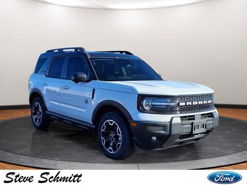 New 2025 Ford Bronco Sport Outer Banks w/ Outer Banks Tech Package+ AWD/4WD image 30