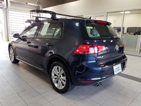 Used 2015 Volkswagen Golf TDI S image 17