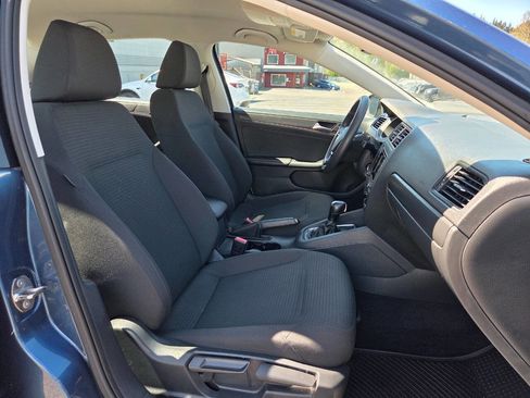 Used 2016 Volkswagen Jetta S FWD image 16