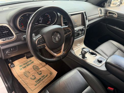 Used 2015 Jeep Grand Cherokee Limited image 9