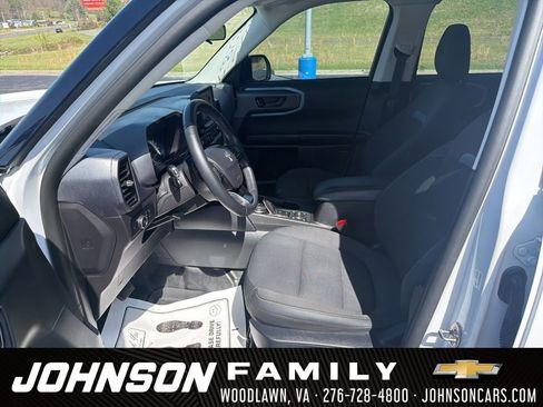 Used 2023 Ford Bronco Sport Badlands image 10