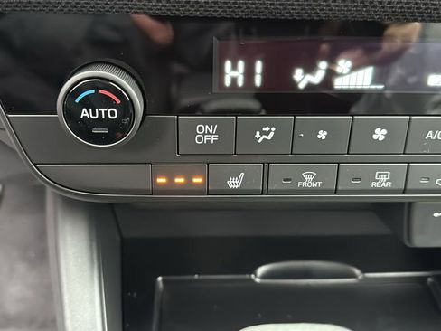 New 2026 Subaru Outback Limited image 14