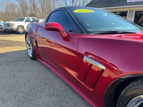 Used 2010 Chevrolet Corvette Grand Sport w/ Preferred Equipment Group image 13