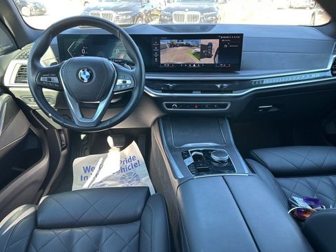 Used 2025 BMW X5 xDrive40i image 14