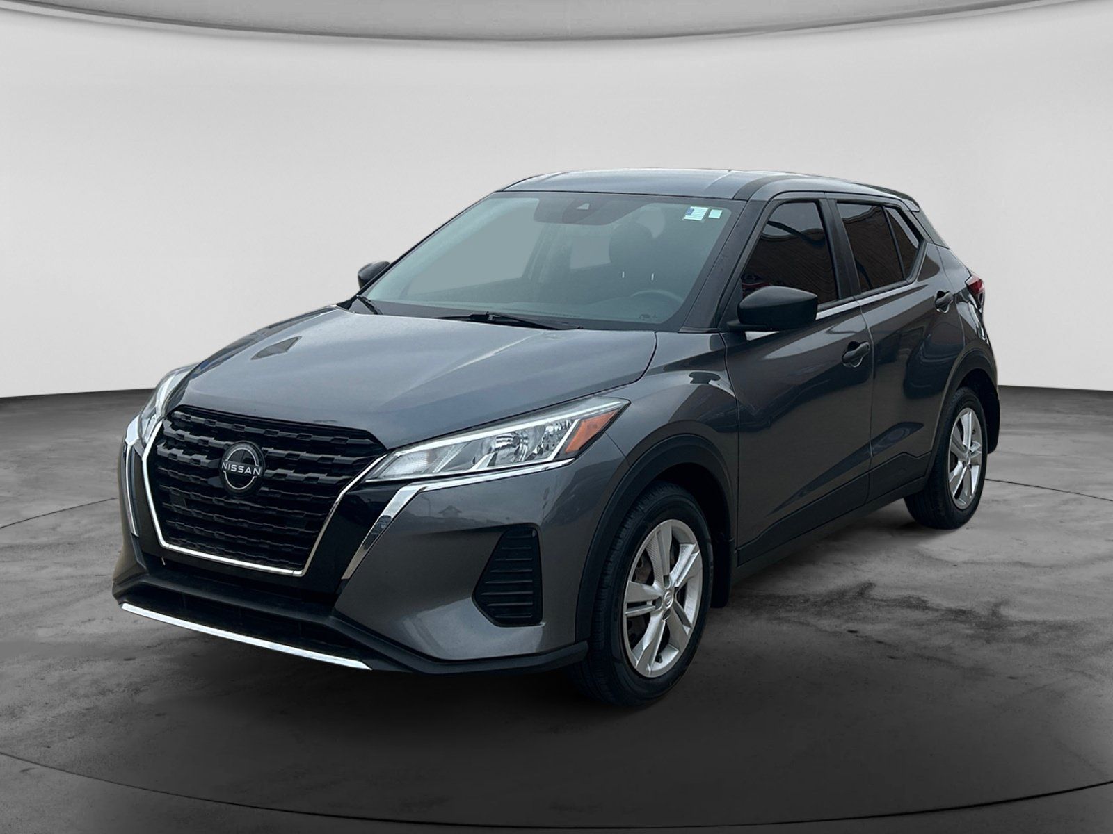 Used 2022 Nissan Kicks S FWD image 9