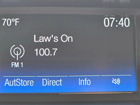 Used 2017 Ford Focus SE image 25