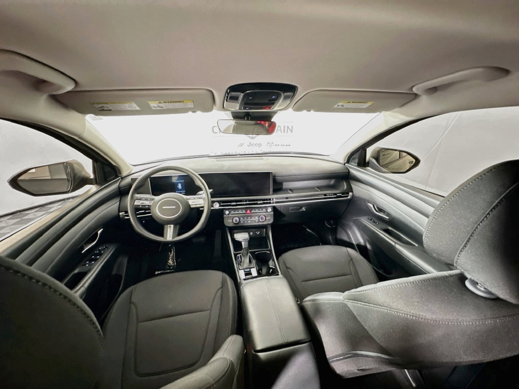 Used 2026 Hyundai Tucson SE FWD image 25
