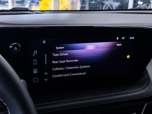 Used 2024 Buick Encore GX Preferred image 49