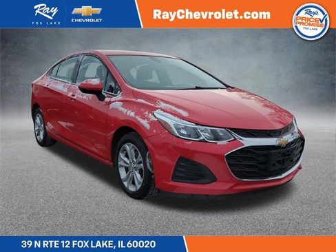 Certified 2019 Chevrolet Cruze LS w/ LS Convenience Package image 1