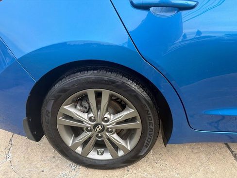Used 2018 Hyundai Elantra SEL FWD image 38