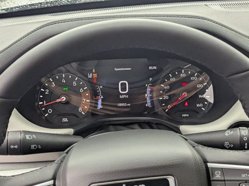 Used 2025 Jeep Compass Limited AWD/4WD image 31