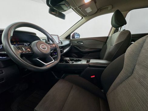 Used 2021 Nissan Rogue SV FWD image 21