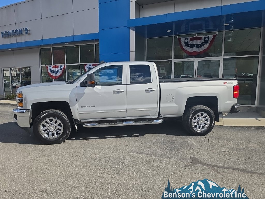 Used 2018 Chevrolet Silverado 2500 LT w/ All Star Edition AWD/4WD image 3