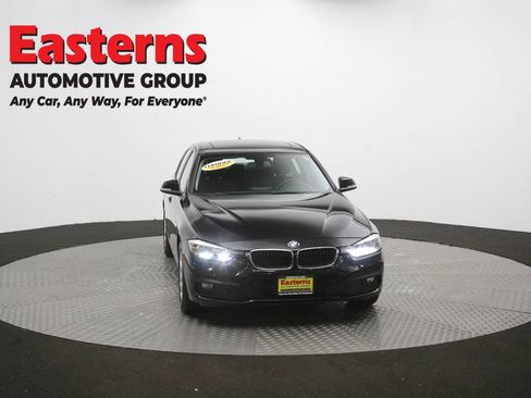 Used 2017 BMW 320i xDrive Sedan AWD/4WD image 53