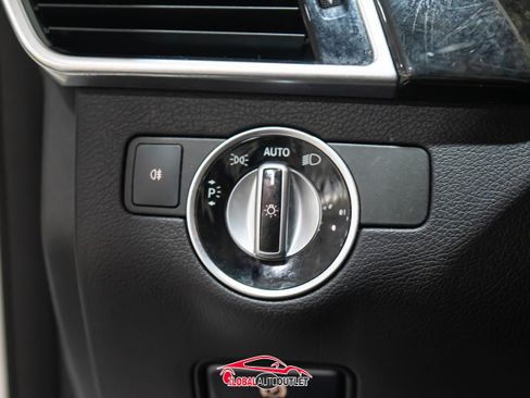 Used 2016 Mercedes-Benz GLE 350 w/ Premium Package image 38