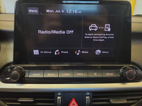 Used 2024 Kia Forte LXS w/ LXS Technology Package FWD image 25