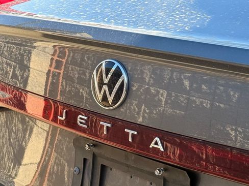 Used 2025 Volkswagen Jetta Sport FWD image 16
