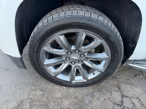 Used 2016 Chevrolet Suburban LTZ AWD/4WD image 11