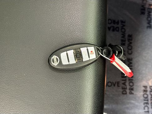 Used 2018 Nissan Maxima 3.5 SL image 41