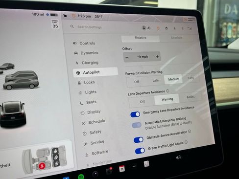 Used 2021 Tesla Model Y Long Range image 59