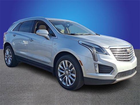 Used 2019 Cadillac XT5 Platinum image 3