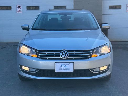 Used 2014 Volkswagen Passat TDI SE image 2