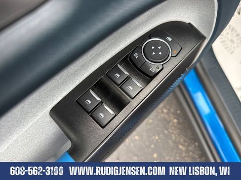 Used 2025 Ford Maverick XLT w/ XLT Luxury Package AWD/4WD image 11