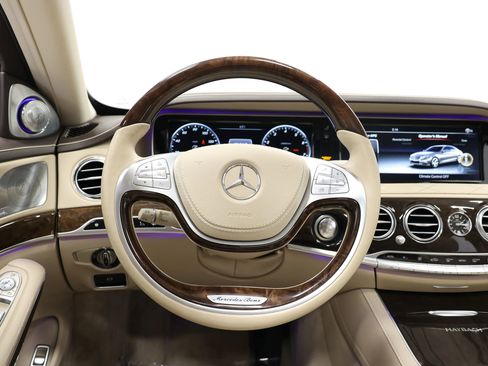 Used 2016 Mercedes-Benz Maybach S 600 image 27