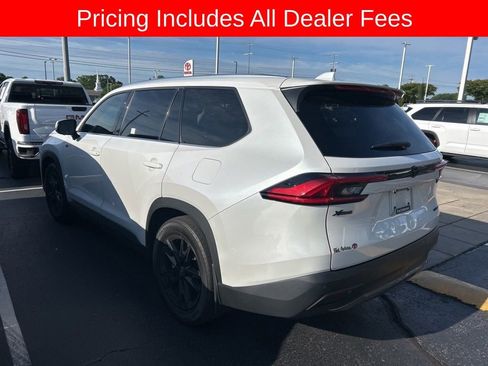 Used 2024 Toyota Grand Highlander FWD image 10