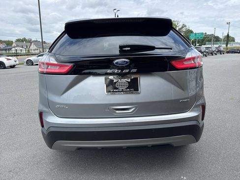 Used 2023 Ford Edge SEL w/ Convenience Package AWD/4WD image 11