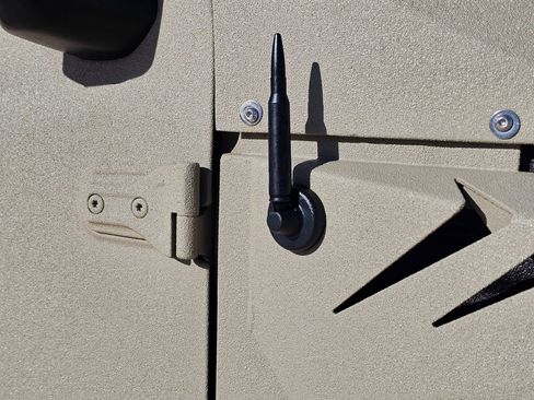 Used 2023 Jeep Gladiator Sport image 19