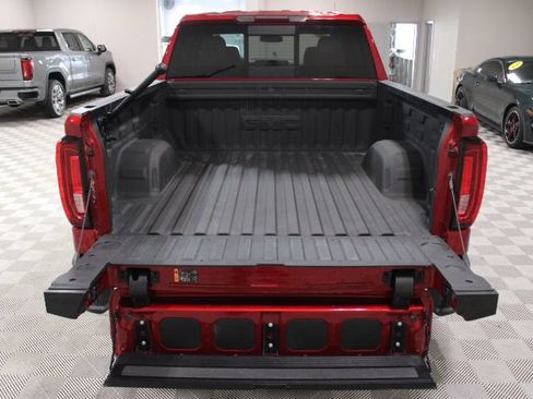 Used 2024 GMC Sierra 1500 SLT w/ SLT Premium Plus Package AWD/4WD image 14