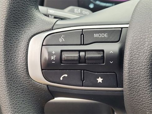 Used 2024 Kia Sportage LX image 13
