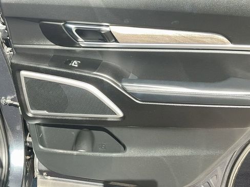 Used 2021 Kia Telluride EX w/ Towing Package image 17