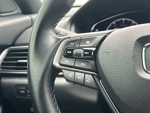 Used 2020 Honda Accord Sport image 28