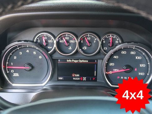 Used 2021 Chevrolet Silverado 1500 LT Trail Boss w/ Convenience Package II AWD/4WD image 23