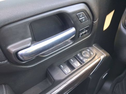 Used 2022 Chevrolet Silverado 2500 LTZ w/ LTZ Plus Package AWD/4WD image 19
