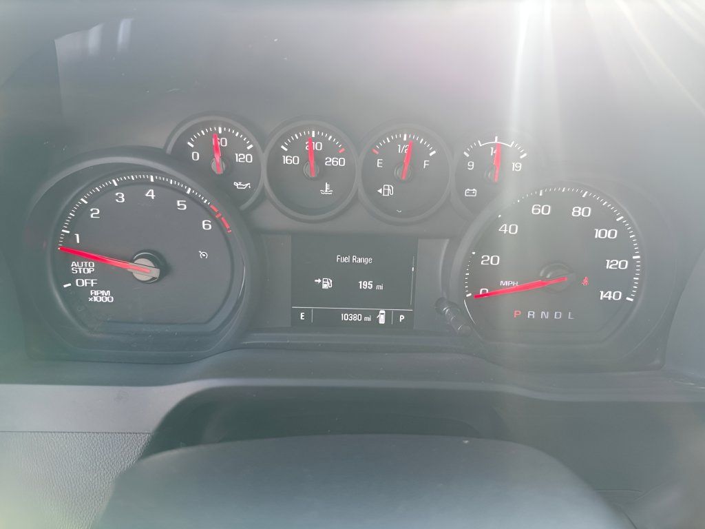 Used 2025 Chevrolet Silverado 1500 W/T RWD image 14
