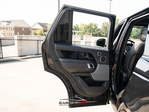 Used 2020 Land Rover Range Rover HSE image 44