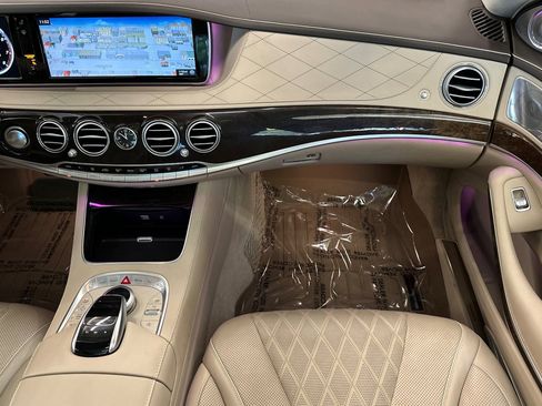 Used 2017 Mercedes-Benz S 550 Sedan image 29